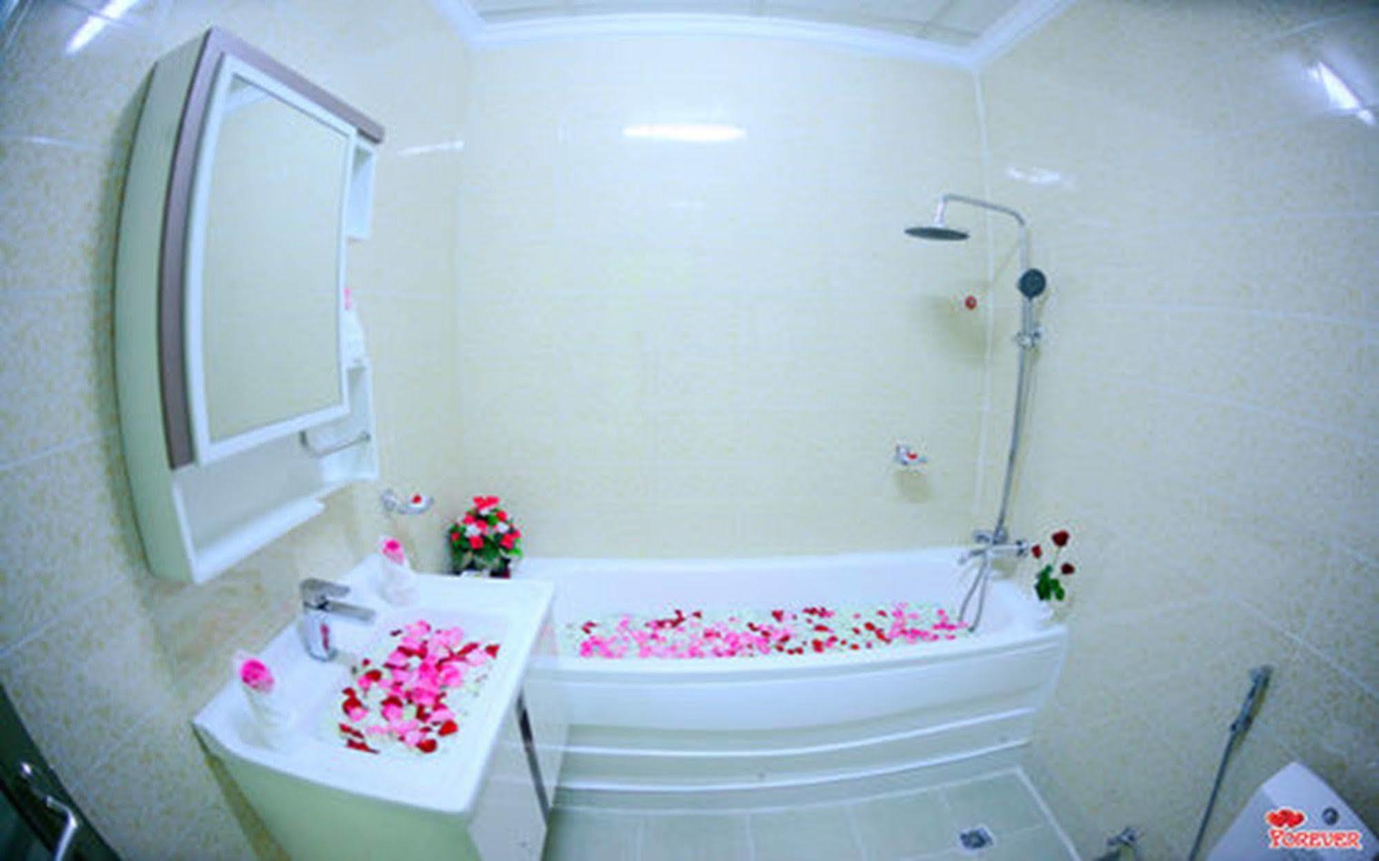 Vega Star Hotel Yangon